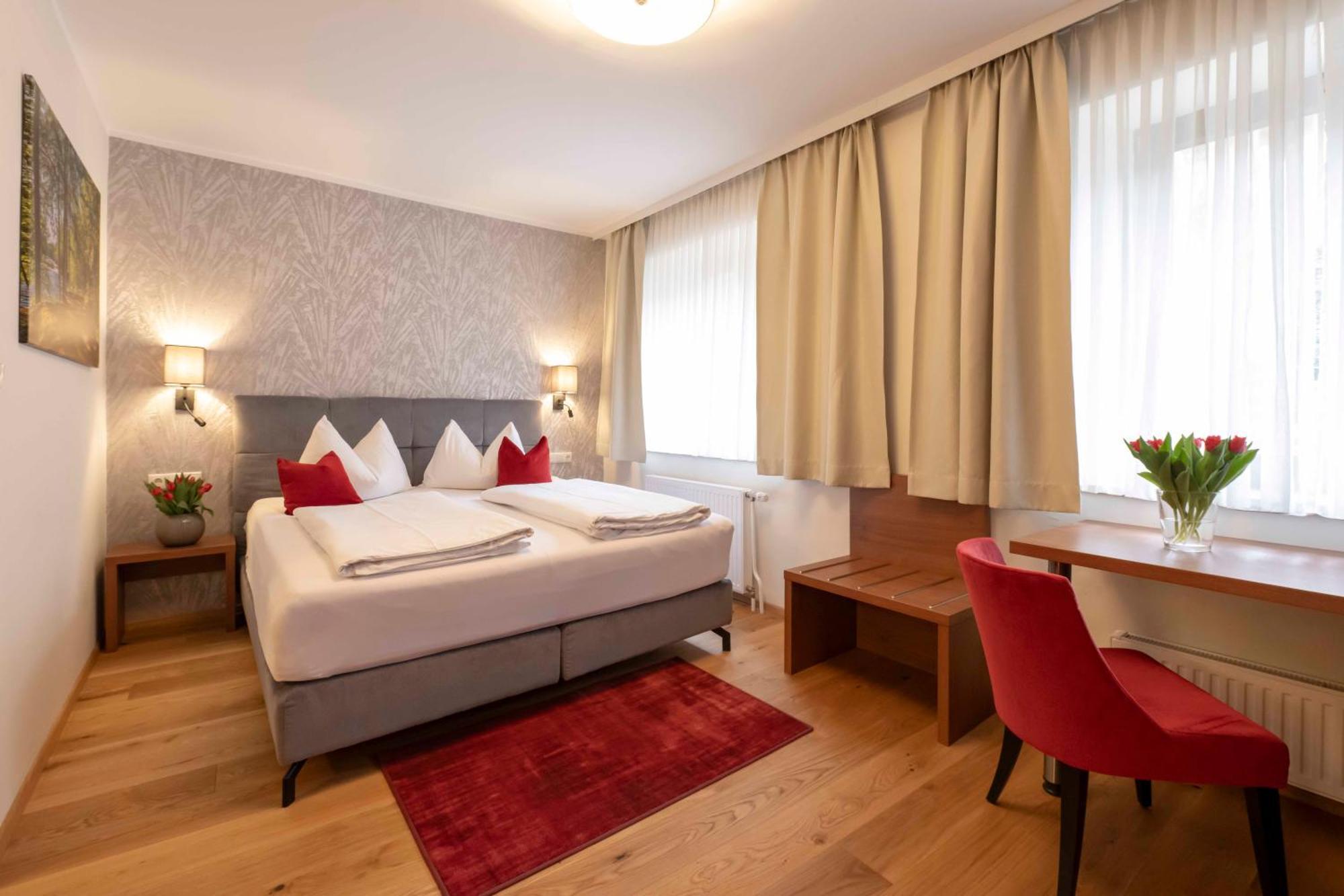 Hotel Mader ستير المظهر الخارجي الصورة