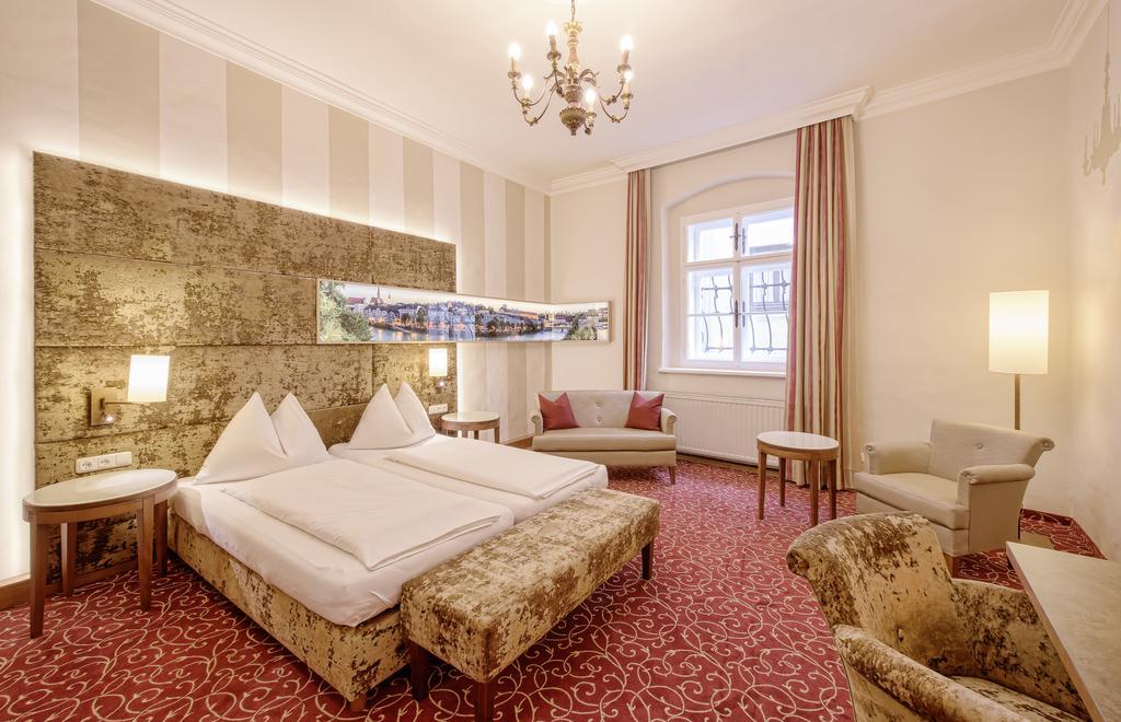 Hotel Mader ستير الغرفة الصورة