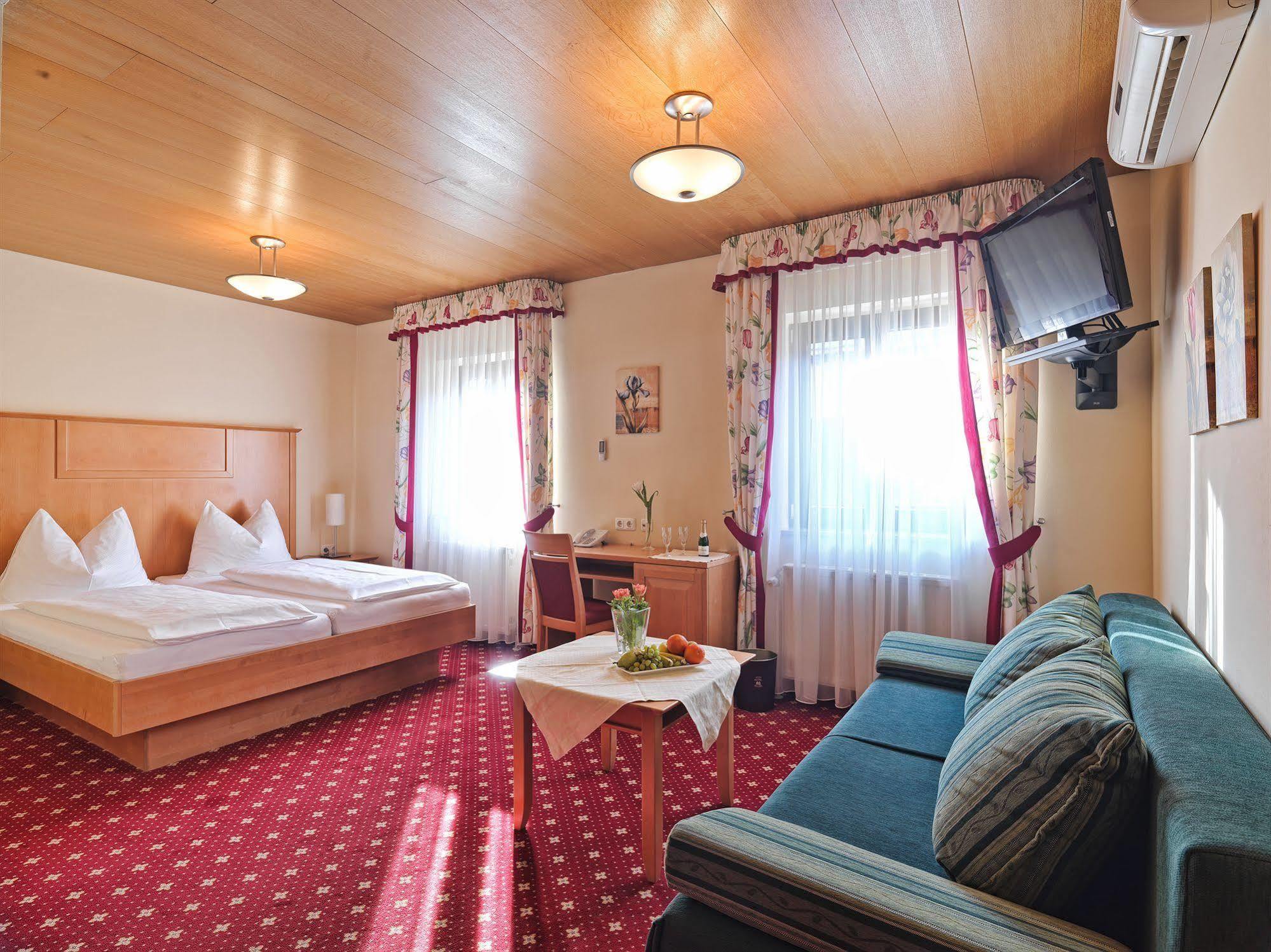 Hotel Mader ستير المظهر الخارجي الصورة