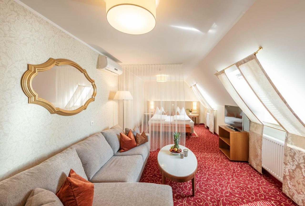 Hotel Mader ستير المظهر الخارجي الصورة